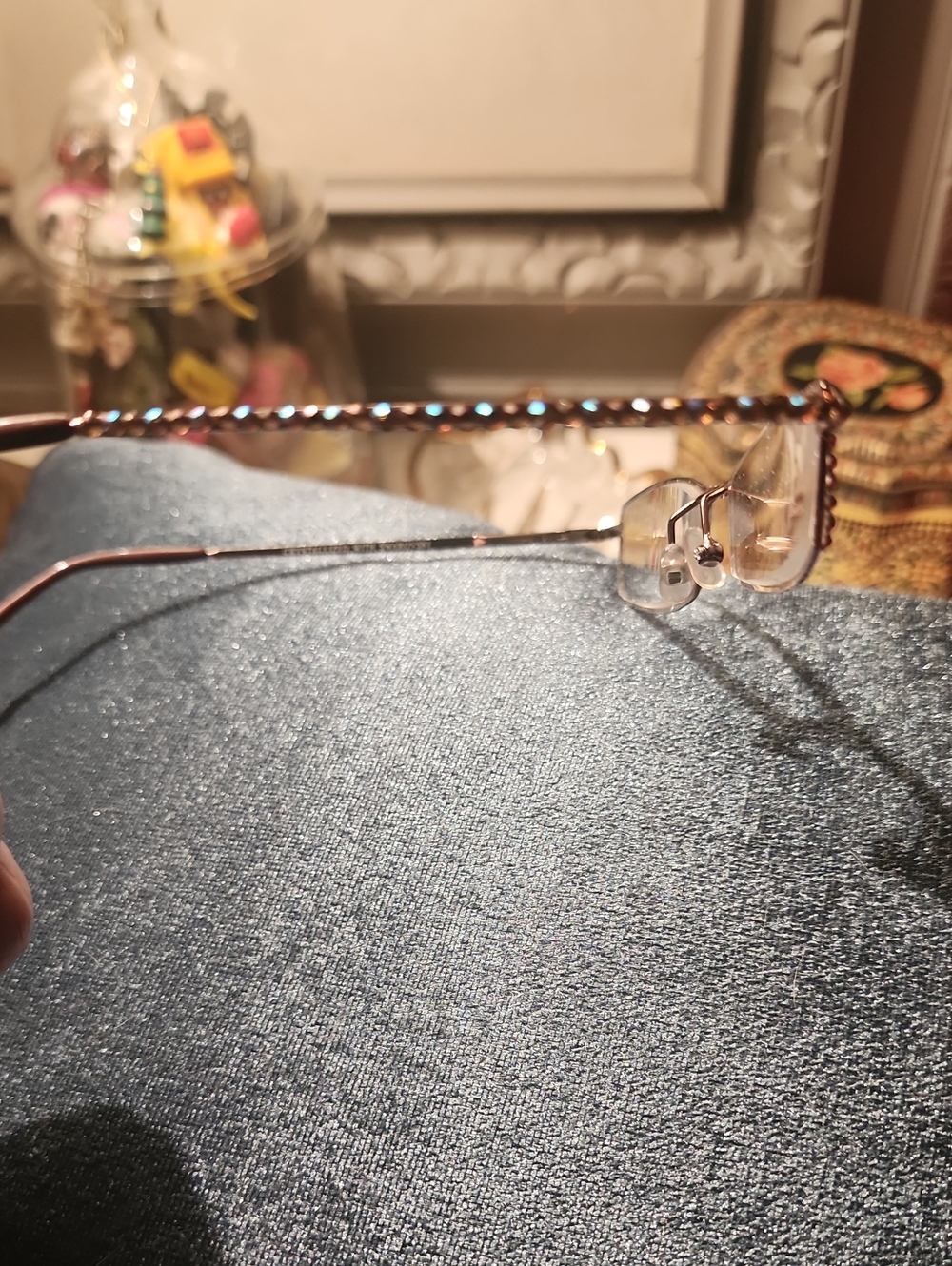Jimmy Crystal Swarovski Crystals. Rectangular Metal Reading Glasses in Rose Gold - Picture 3 of 4